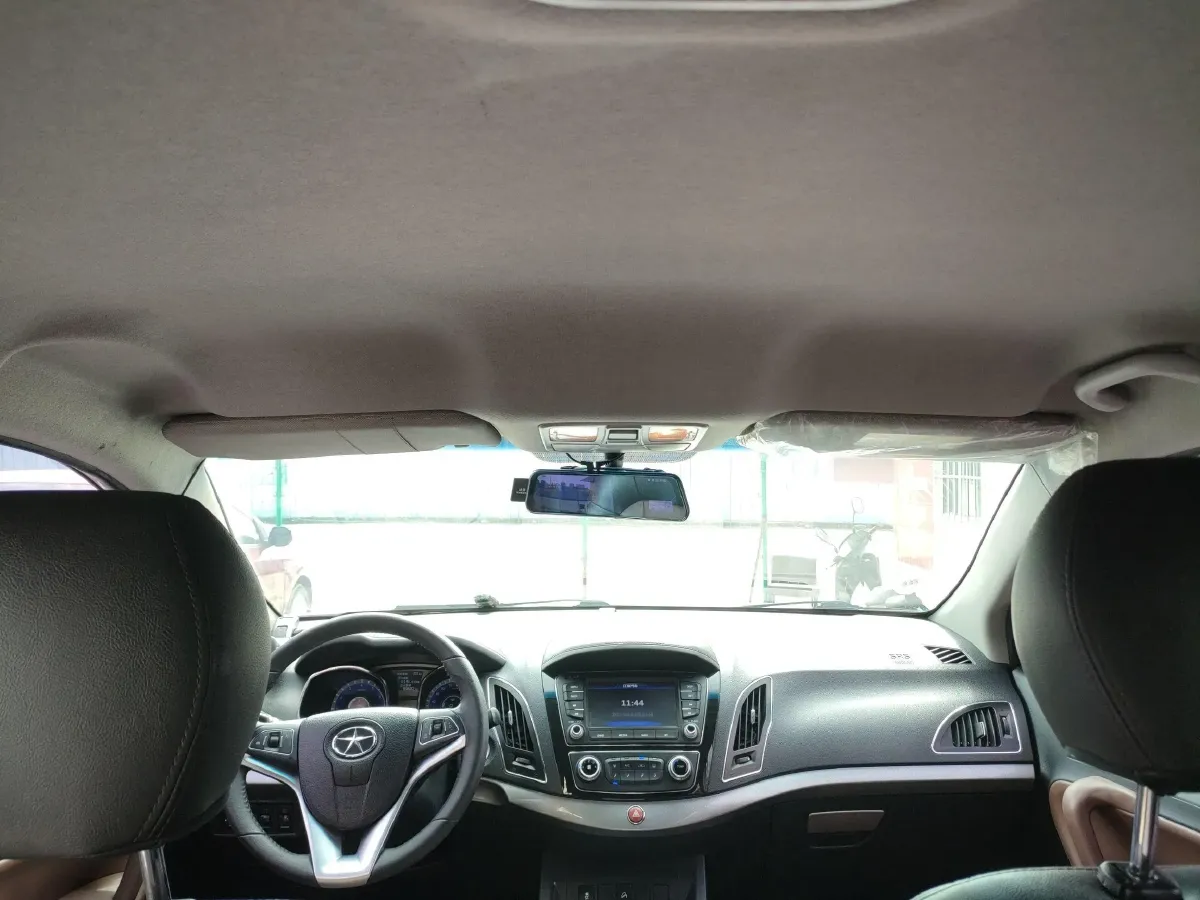 2015 JAC Refine S5 1.5T 174HP L4 6DCT,autocango,china used car exporter,china ev exporter,chinese used car exporter,chinese used ev exporter