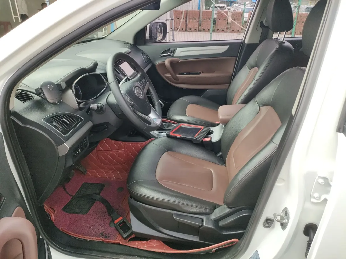 2015 JAC Refine S5 1.5T 174HP L4 6DCT,autocango,china used car exporter,china ev exporter,chinese used car exporter,chinese used ev exporter