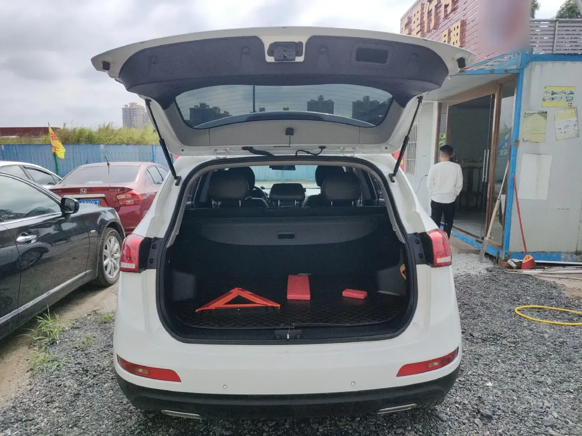 2015 JAC Refine S5 1.5T 174HP L4 6DCT,autocango,china used car exporter,china ev exporter,chinese used car exporter,chinese used ev exporter