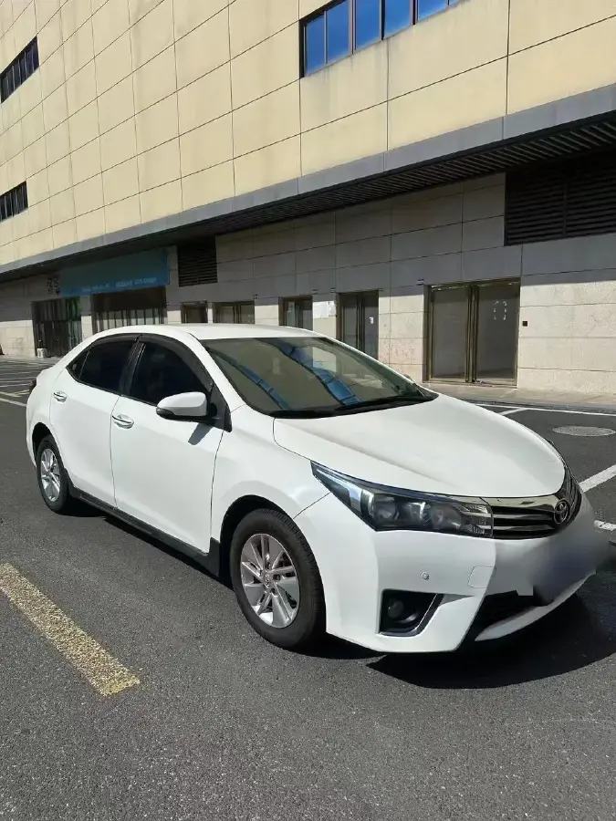 2017 Toyota Corolla 1.2T 116HP L4 CVT