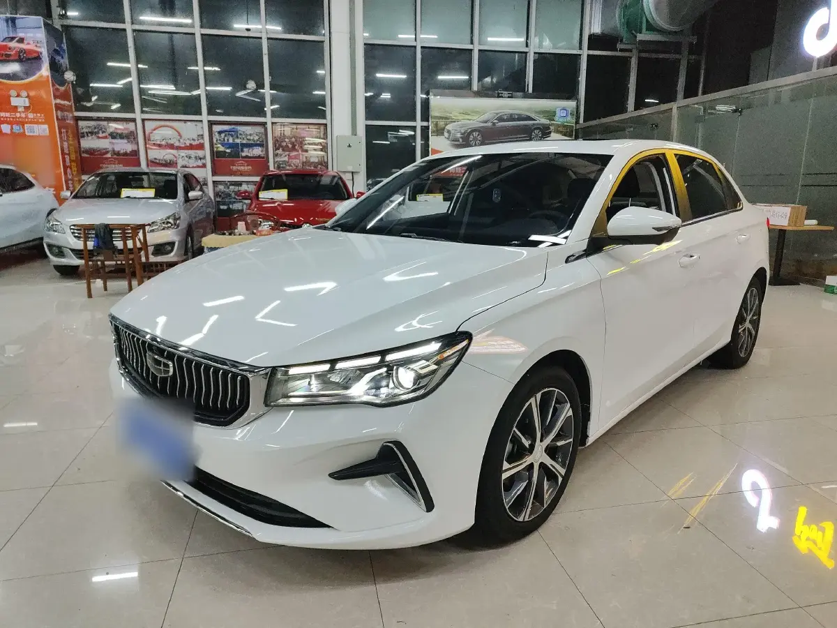 2022 Geely Emgrand 1.5L 114HP L4 CVT