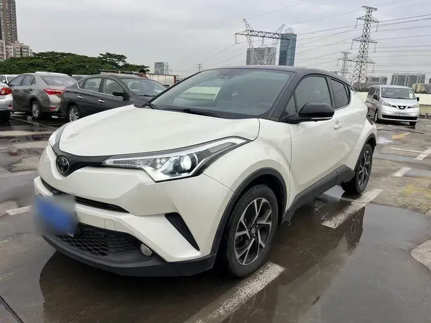 2020 Toyota C-HR 2.0L 171HP L4 CVT