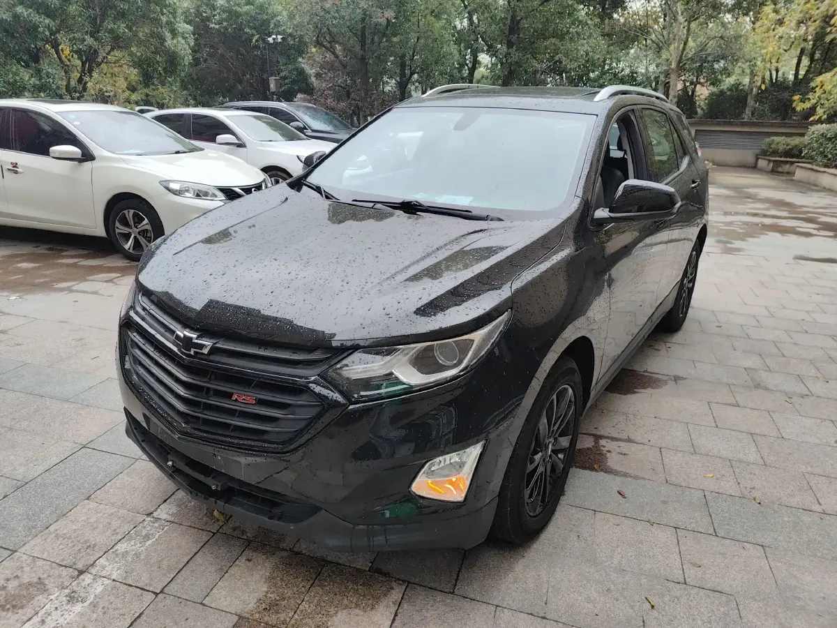 2018 Chevrolet Equinox 2.0T 260HP L4 9AT