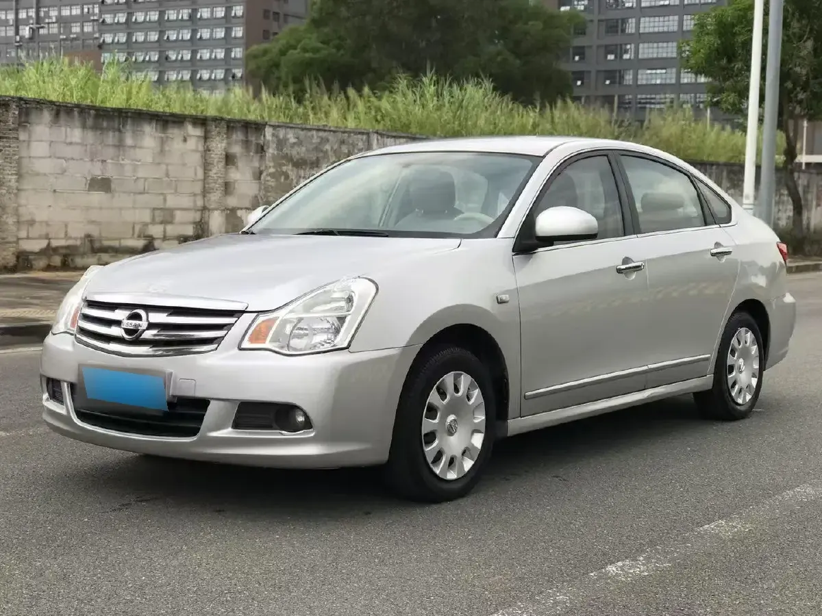 2012 Nissan Sylphy 1.6L 117HP L4 5MT