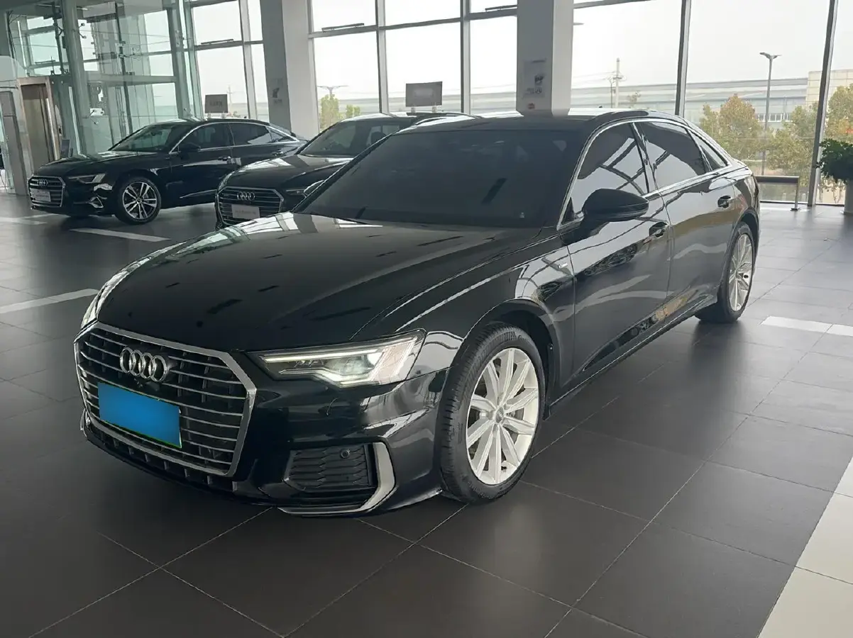2021 Audi A6L 2.0T 224HP L4 7DCT