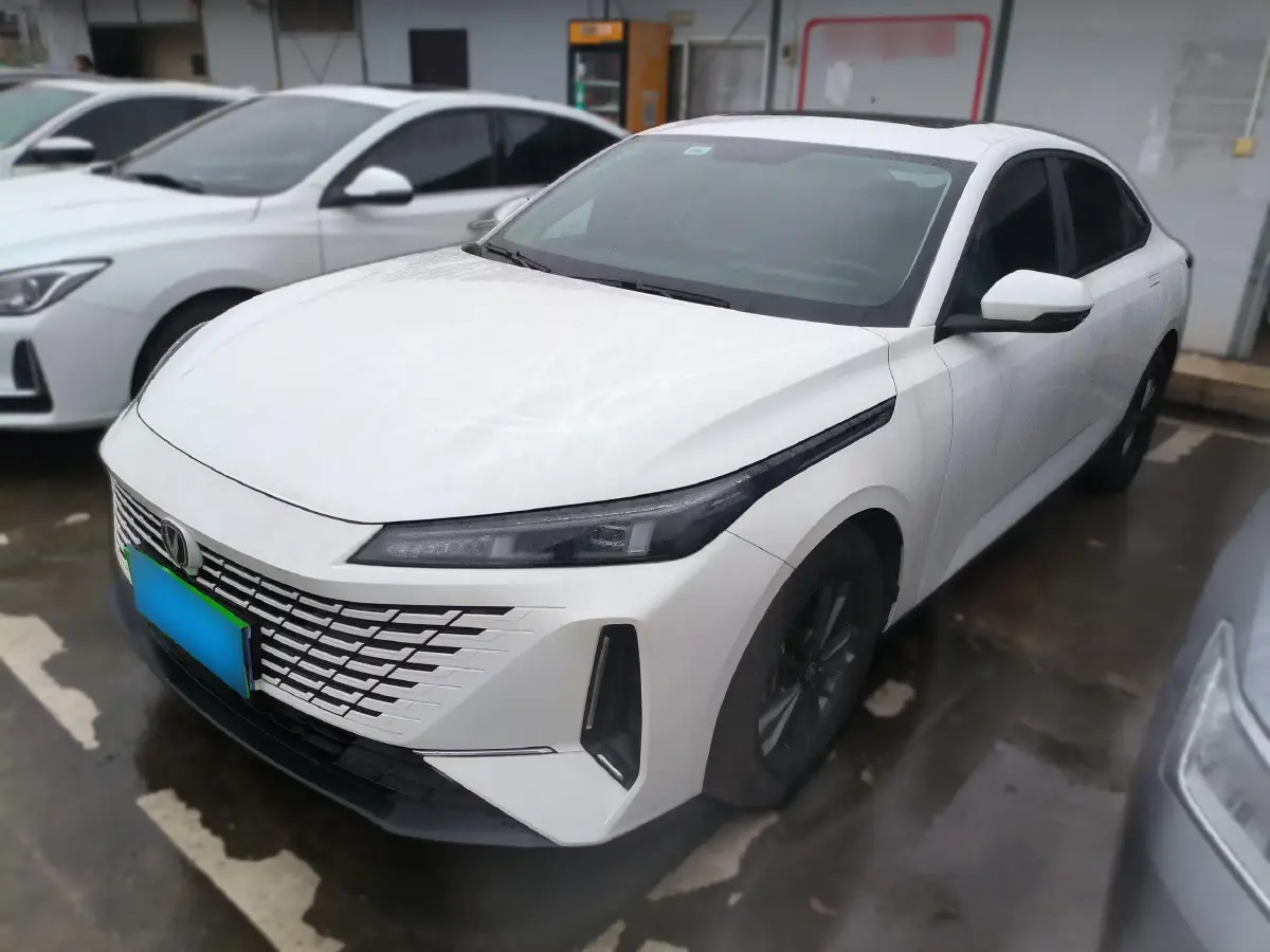 2023 ChangAn Lamore 1.5T 170HP L4 7DCT