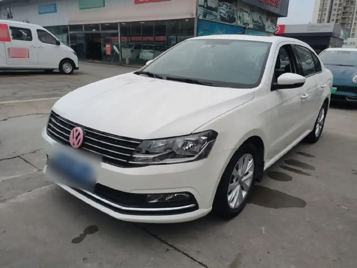2017 Volkswagen Lavida 1.4T 131HP L4 7DCT