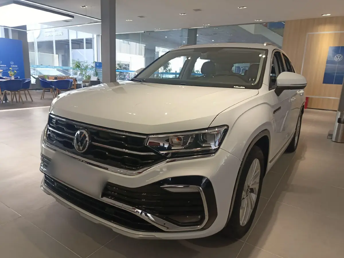 2020 Volkswagen Tayron X 2.0T 186HP L4 7DCT