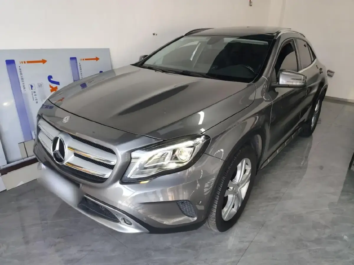 2016 Mercedes-Benz GLA Class 1.6T 156HP L4 7DCT
