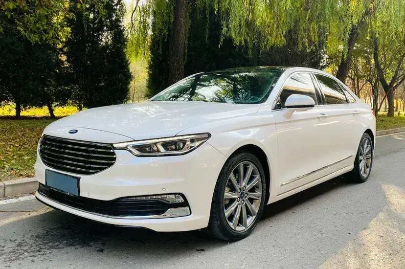 2019 Ford Taurus 2.0T 245HP L4 8AT