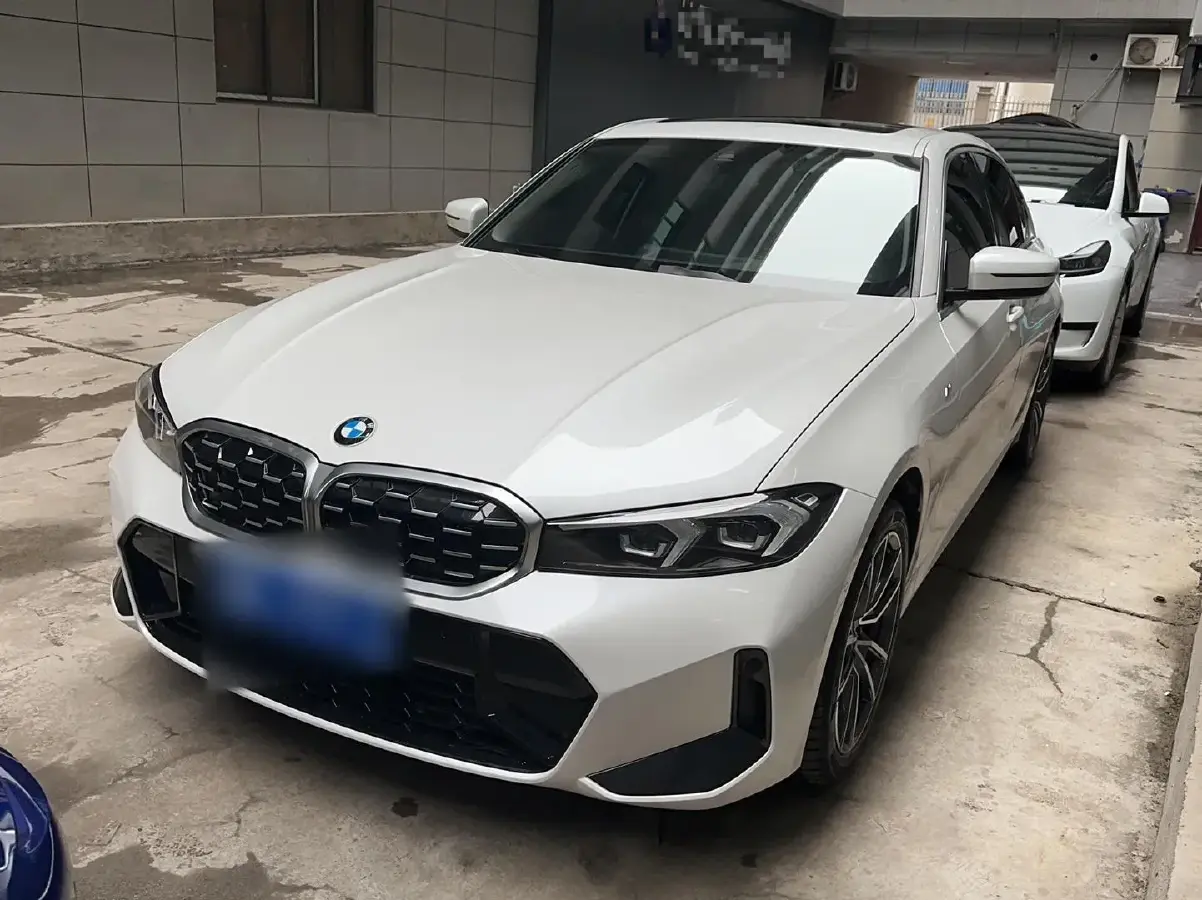 2023 BMW 3 Series 2.0T 184HP L4 8AT
