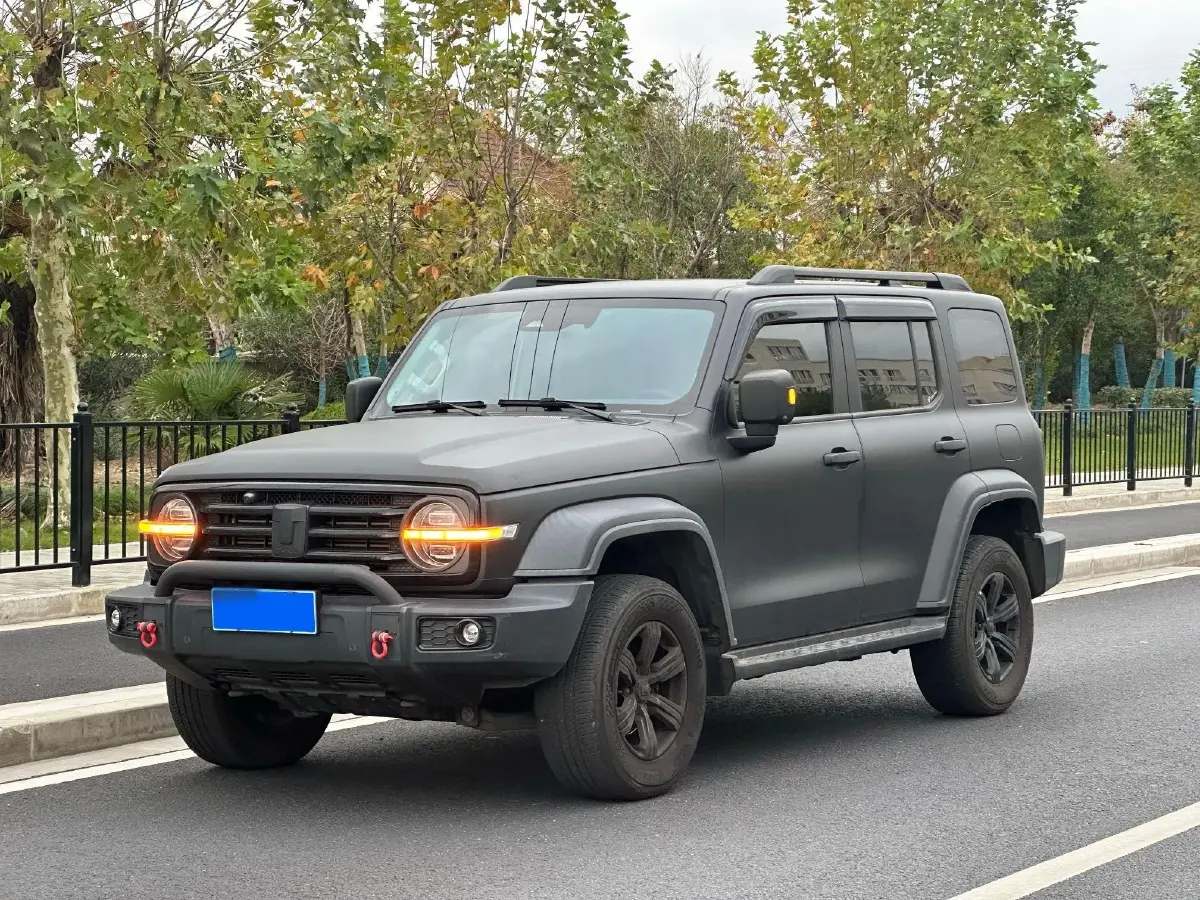 2021 Tank 300 2.0T 227HP L4 8AT