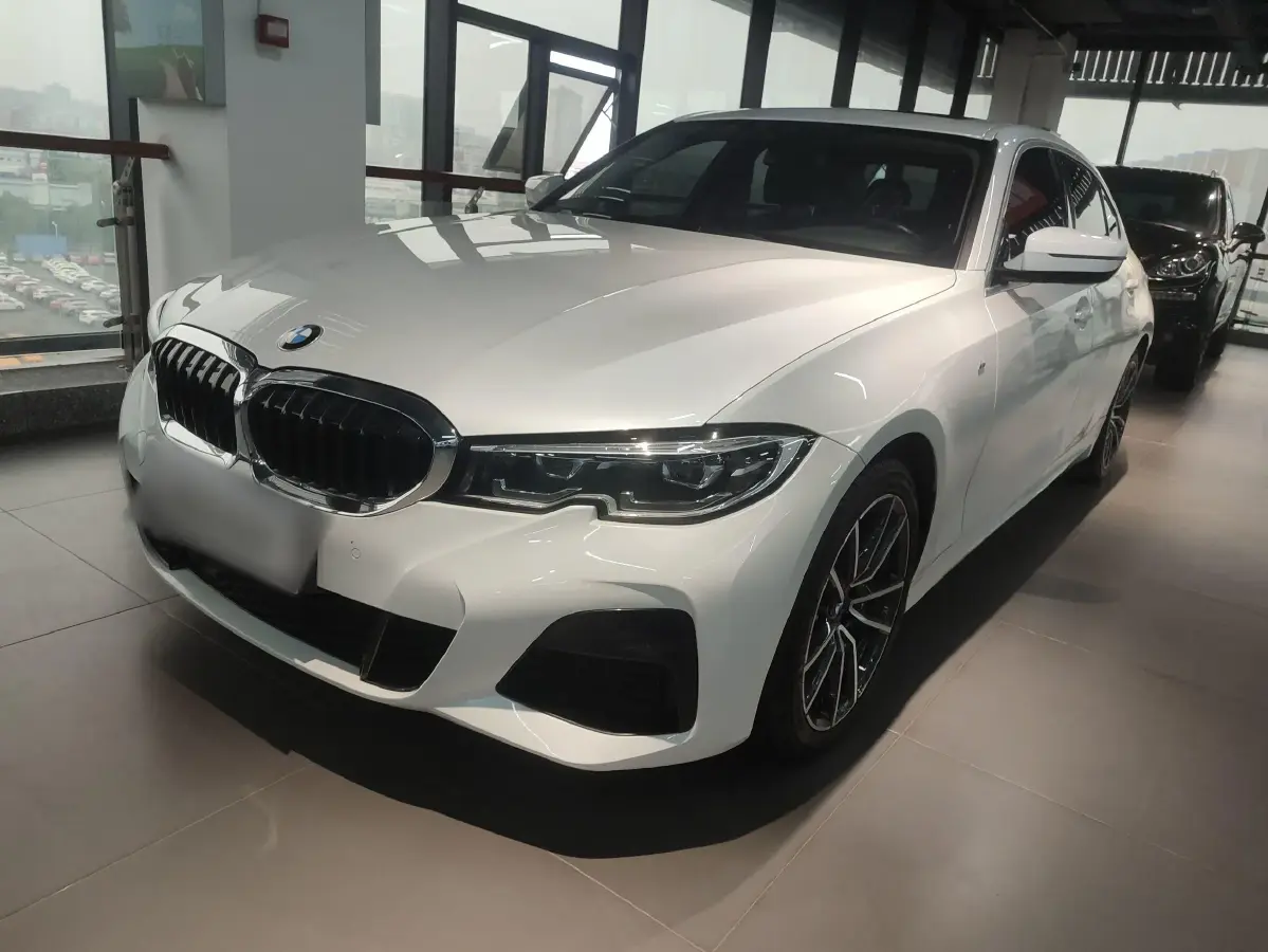 2021 BMW 3 Series 2.0T 156HP L4 8AT
