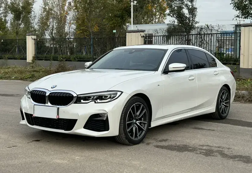 2021 BMW 3 Series 2.0T 184HP L4 8AT