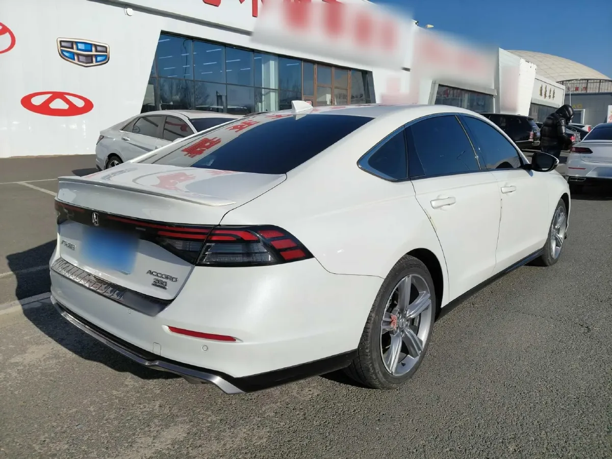 2023 Honda Accord 1.5T 192HP L4 CVT,autocango,china used car exporter,china ev exporter,chinese used car exporter,chinese used ev exporter