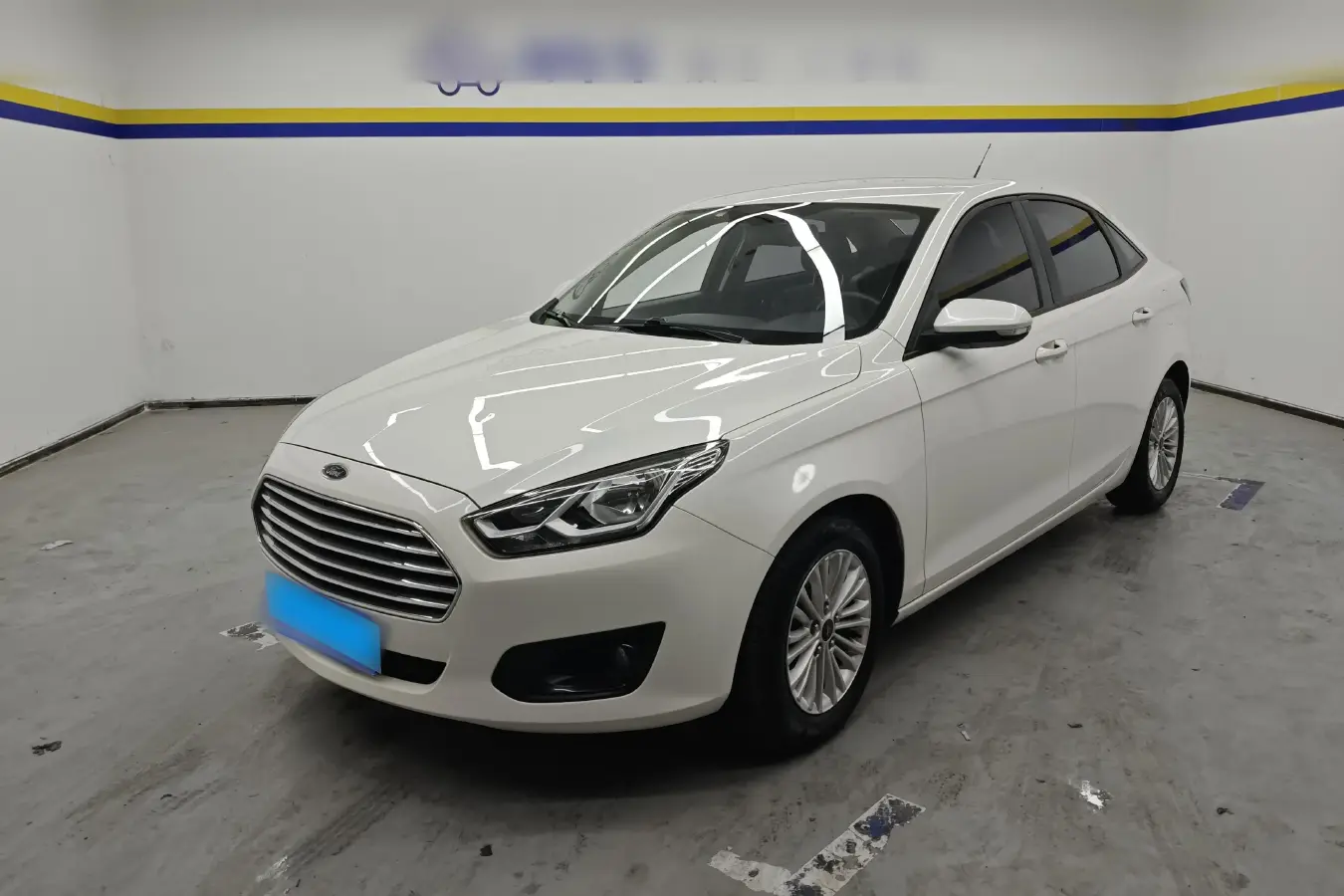 2015 Ford Escort 1.5L 113HP L4 6AT