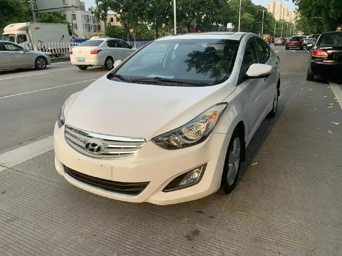 2013 Hyundai Elantra 1.6L 128HP L4 6AT