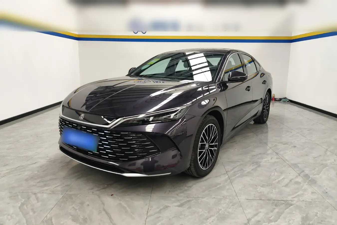 2024 BYD QinL 1.5L 101HP L4 E-CVT PHEV 15.87KWH