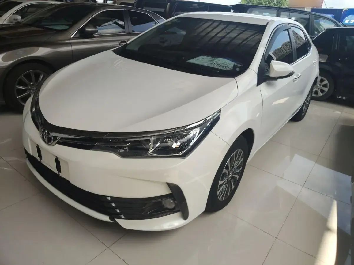 2022 Toyota Corolla 1.8L 98HP L4 E-CVT Hybrid