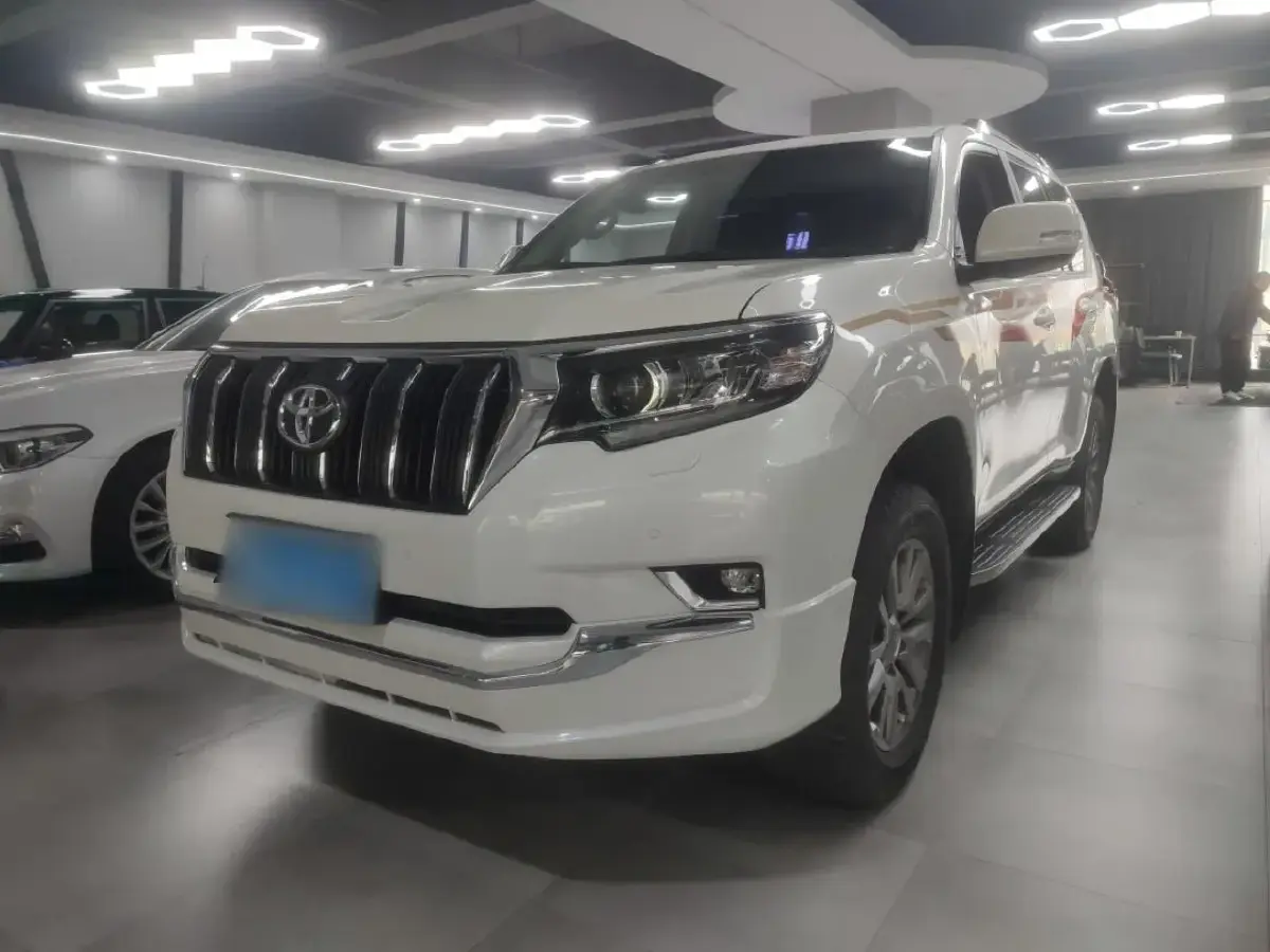 2018 Toyota Land Cruiser Prado 3.5L 280HP V6 6AT