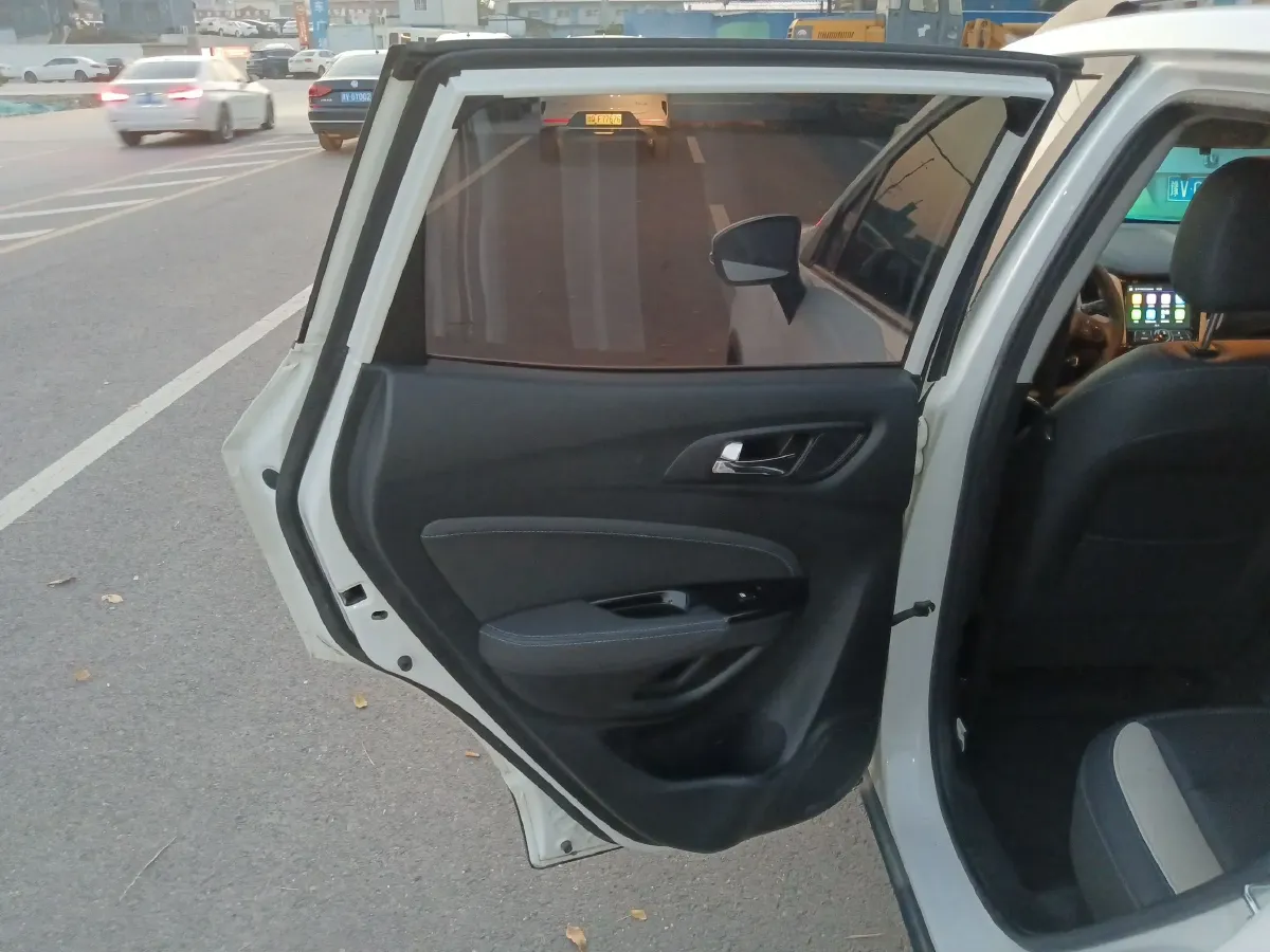 2018 ChangAn CS15 EV BEV 42.92KWH,autocango,china used car exporter,china ev exporter,chinese used car exporter,chinese used ev exporter