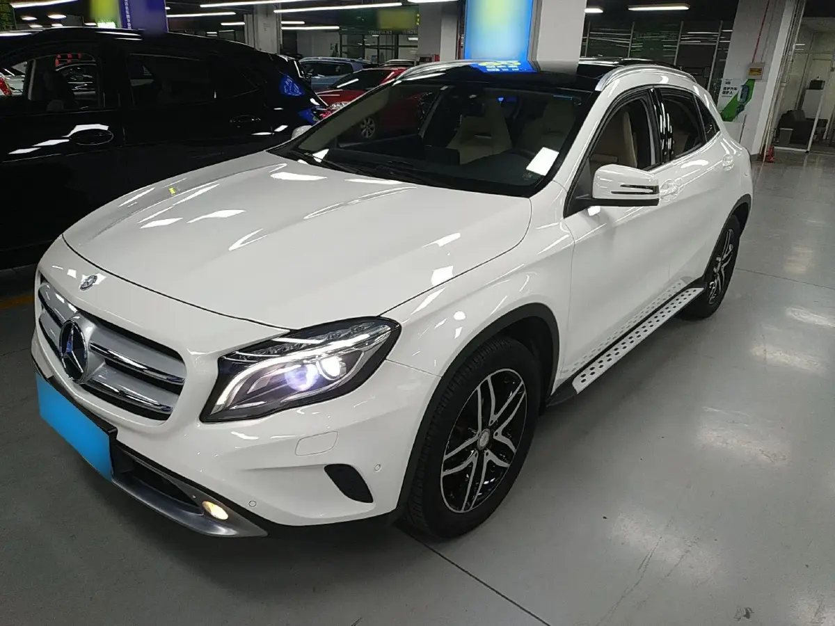 2016 Mercedes-Benz GLA Class 1.6T 156HP L4 7DCT