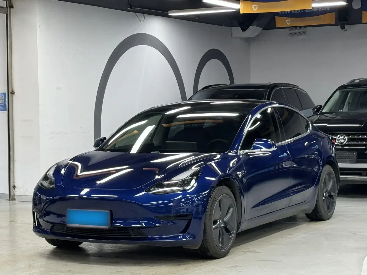 2019 Tesla Model 3 BEV 52KWH