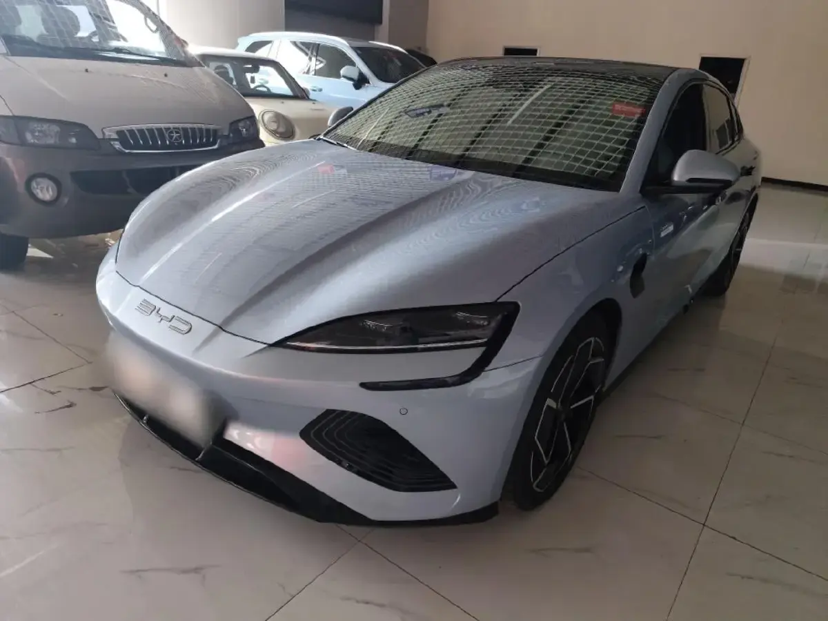 2023 BYD Seal BEV 82.5KWH