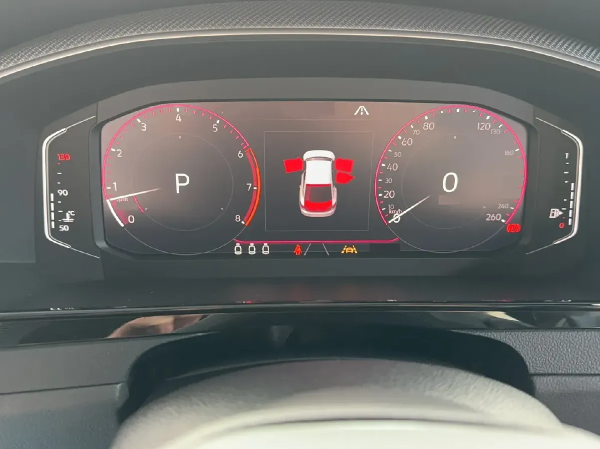 2023 Volkswagen CC 2.0T 220HP L4 7DCT,autocango,china used car exporter,china ev exporter,chinese used car exporter,chinese used ev exporter