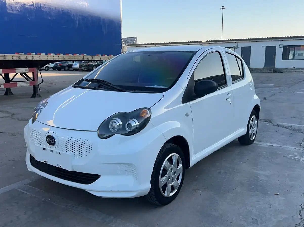 2019 BYD e1 BEV 32.2KWH