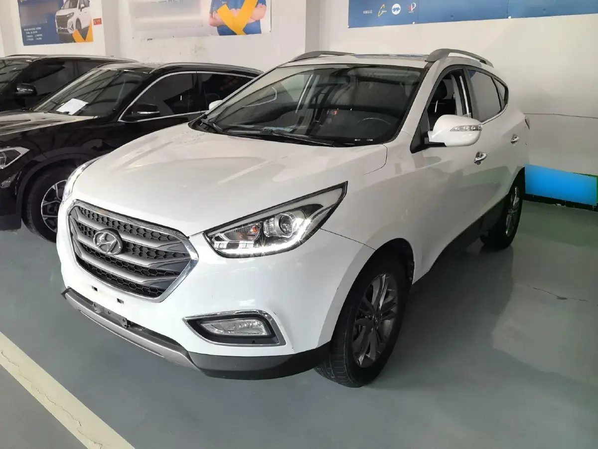 2015 Hyundai ix35 2.0L 160HP L4 6AT