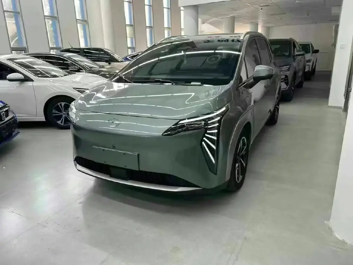 2023 Aion Y BEV 61.7KWH