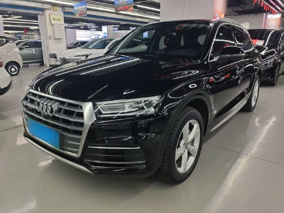 2018 Audi Q5L 2.0T 190HP L4 7DCT