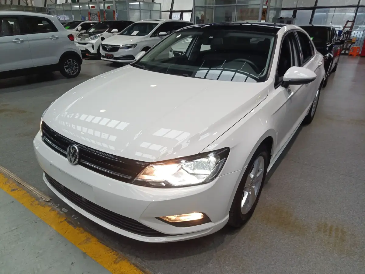 2018 Volkswagen Lamando 1.4T 131HP L4 7DCT