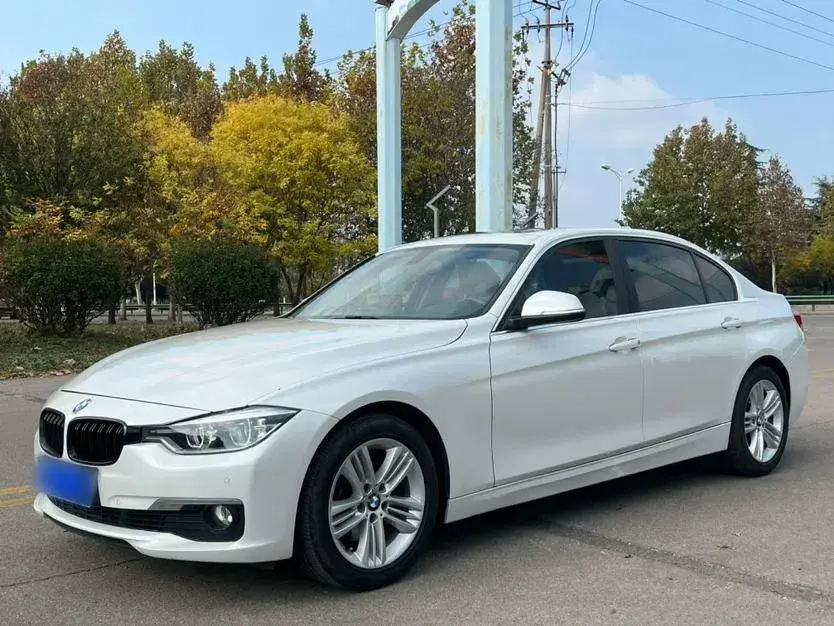 2017 BMW 3 Series 2.0T 184HP L4 8AT