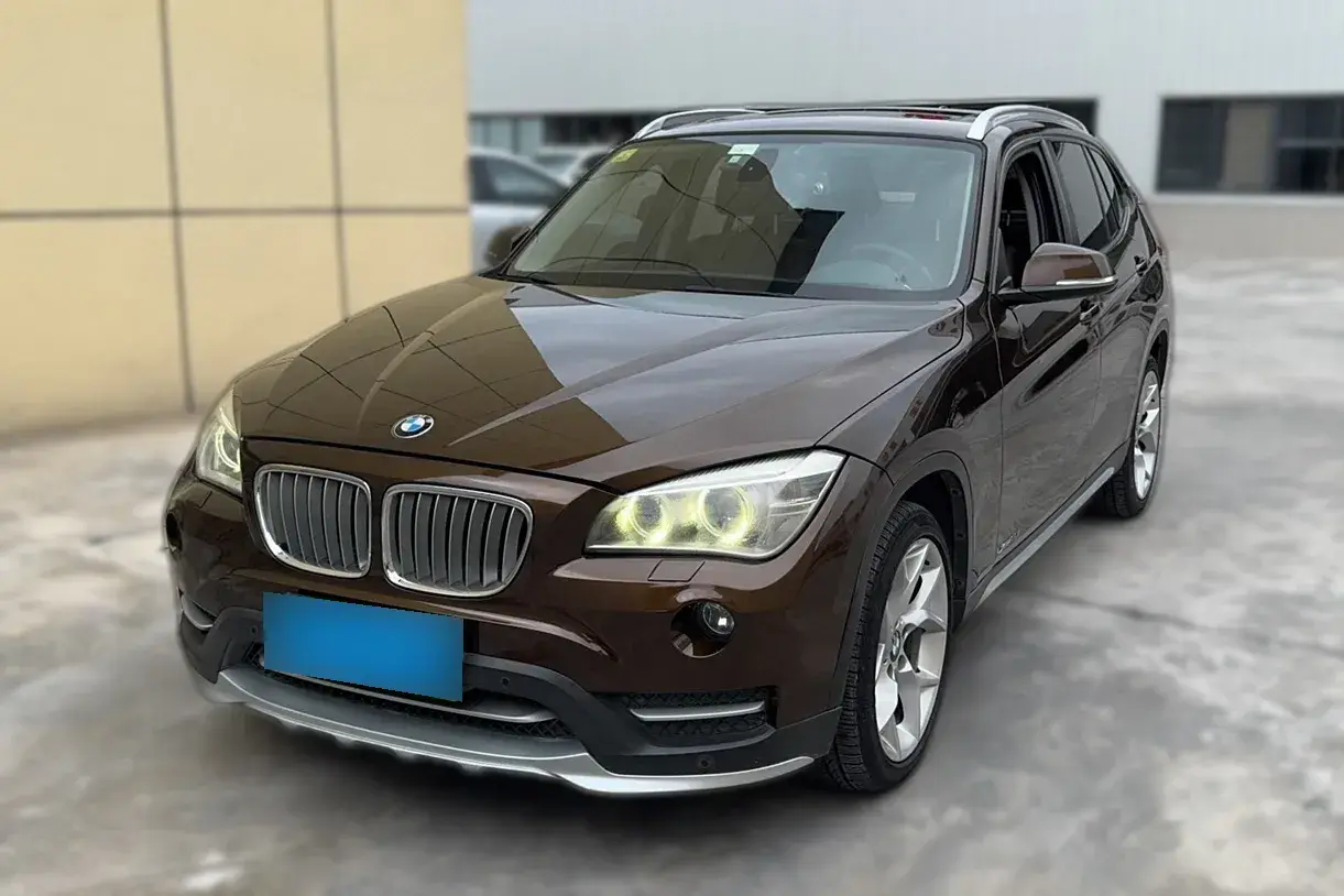 2014 BMW X1 2.0T 184HP L4 8AT
