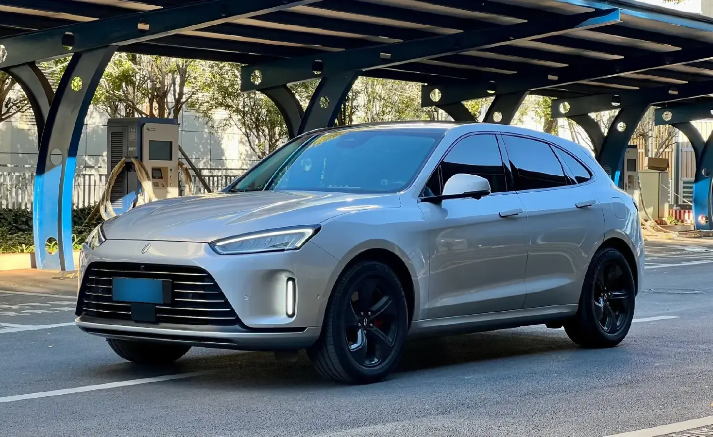 2022 HIMA M5 Range Extended 125HP REEV 40KWH