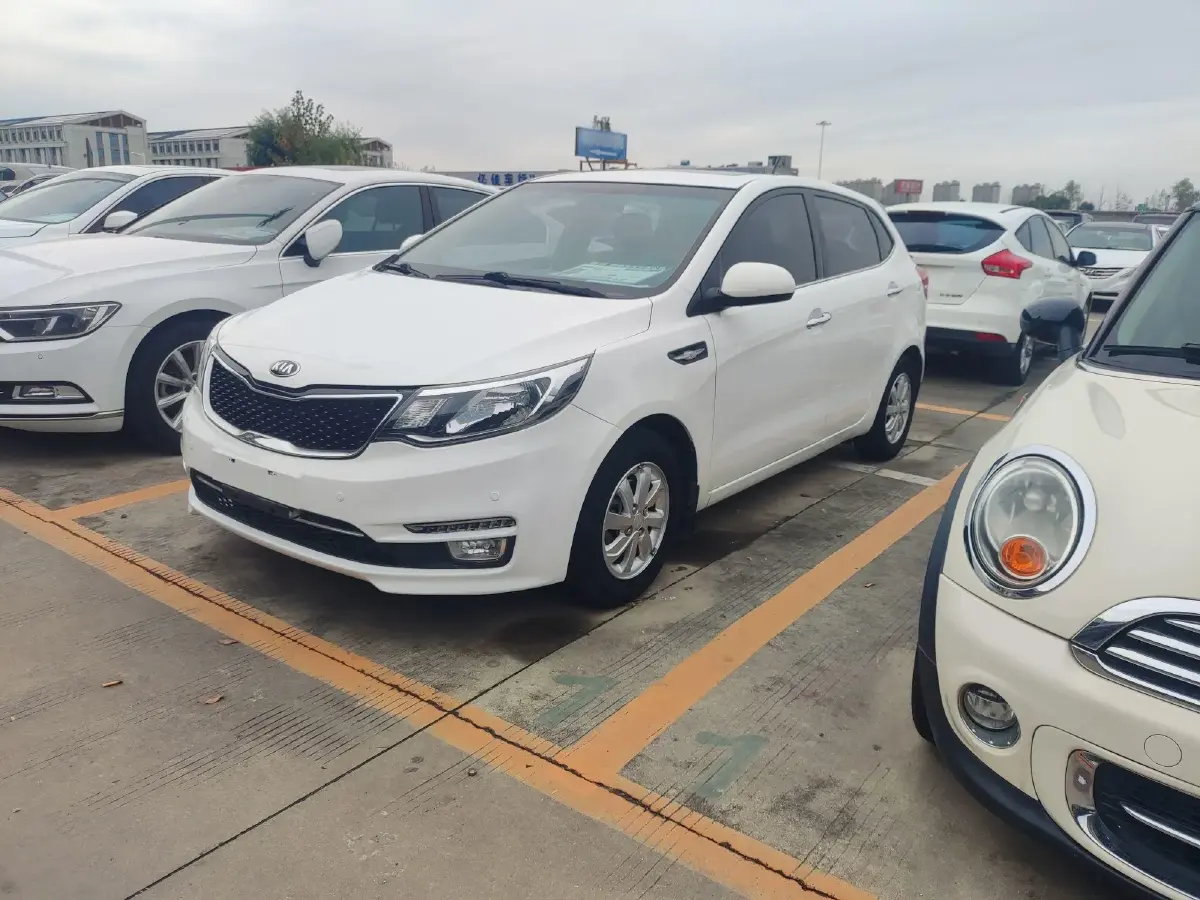 2015 Kia K2 1.4L 107HP L4 4AT