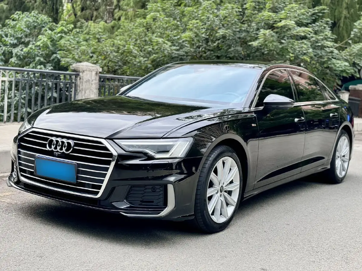 2022 Audi A6L 2.0T 224HP L4 7DCT