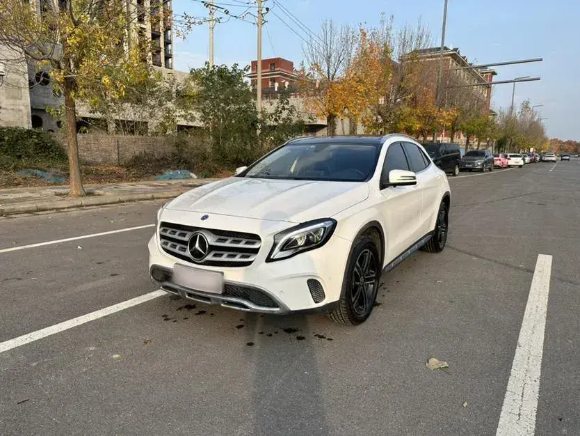 2018 Mercedes-Benz GLA Class 1.6T 156HP L4 7DCT