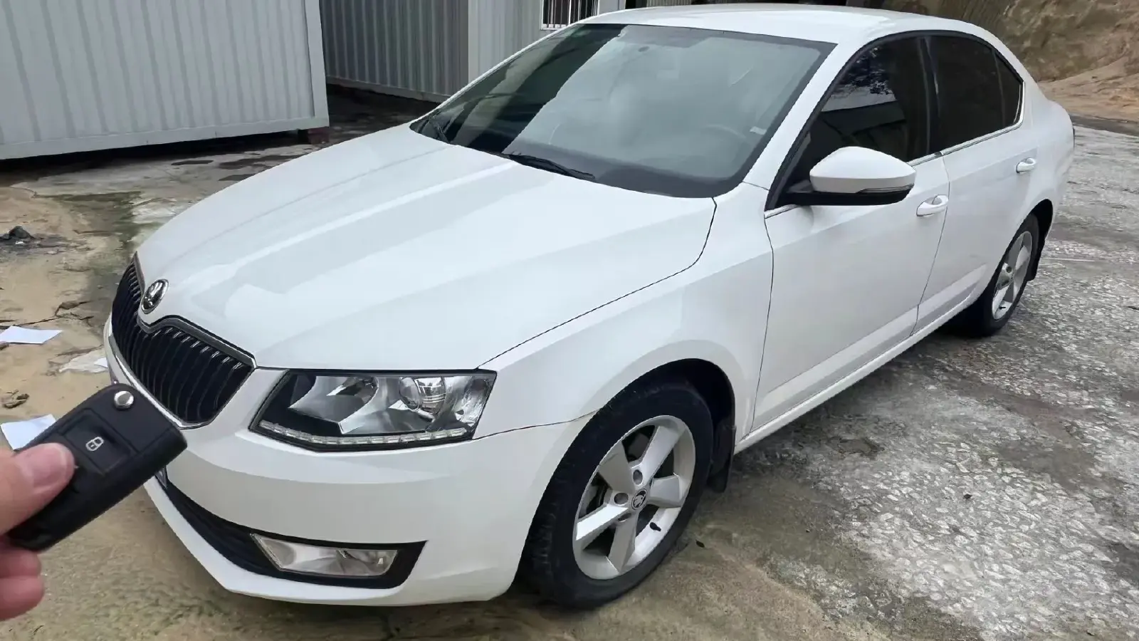 2016 Skoda Octavia 1.6L 110HP L4 6AT
