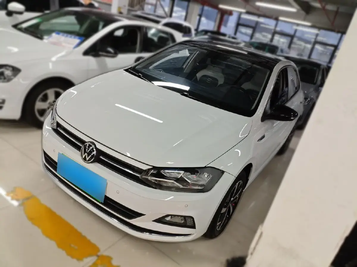 2023 Volkswagen Polo 1.5L 113HP L4 6AT