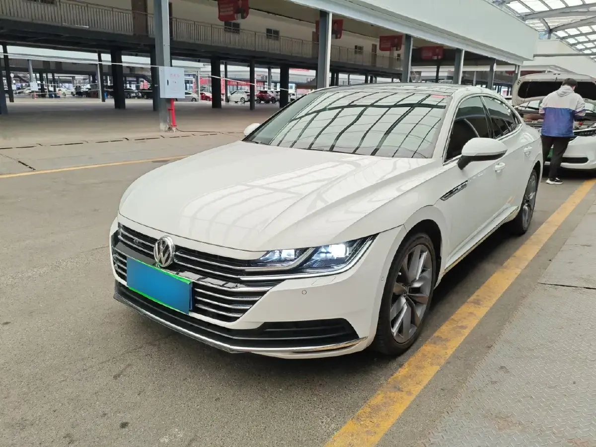2019 Volkswagen CC 2.0T 186HP L4 7DCT