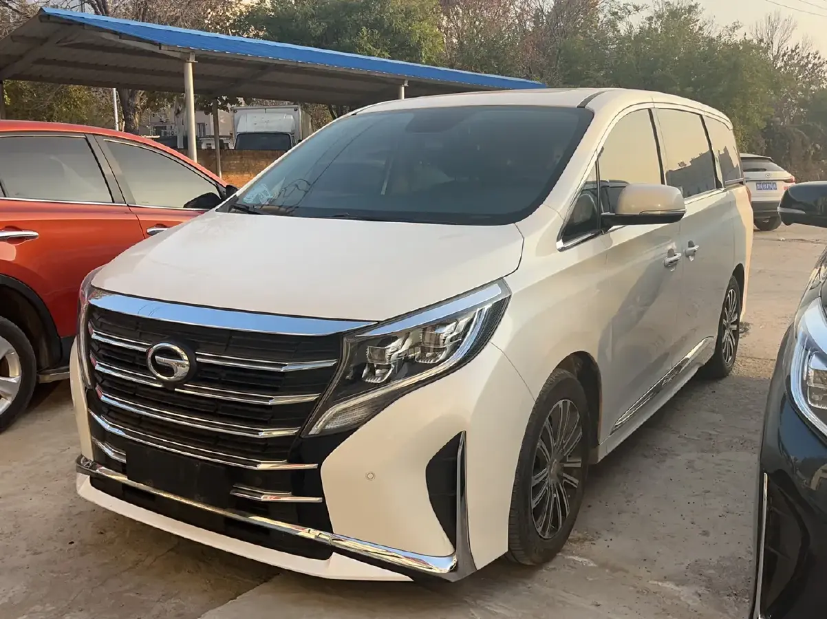 2021 GAC Trumpchi M8 2.0T 252HP L4 8AT