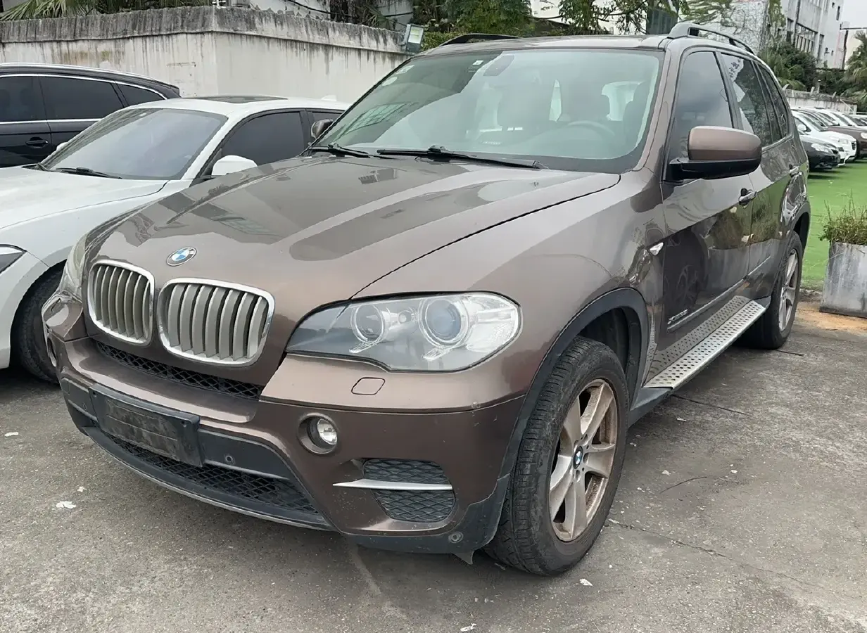 2013 BMW X5 3.0T 306HP L6 8AT