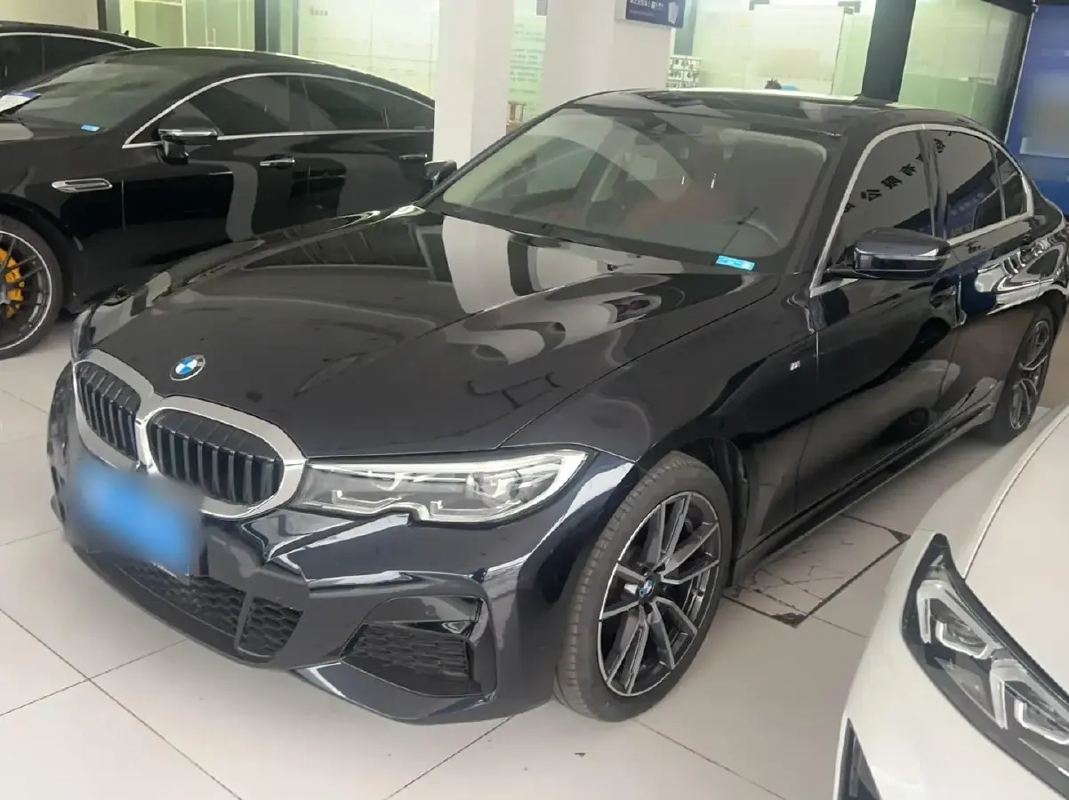 2022 BMW 3 Series 2.0T 184HP L4 8AT