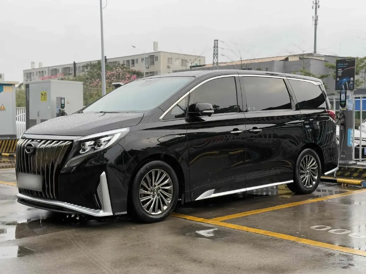 2023 GAC Trumpchi M8 2.0T 252HP L4 8AT