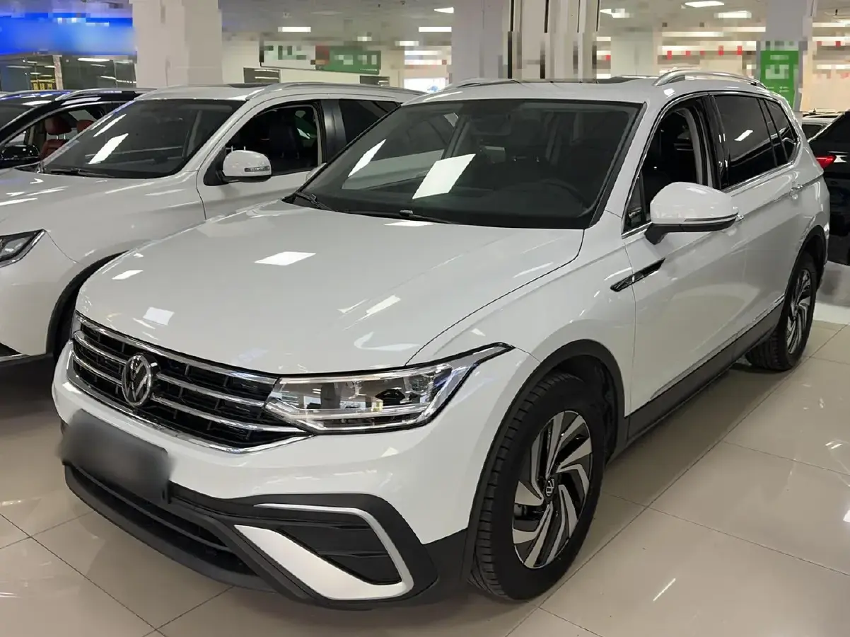 2024 Volkswagen Tiguan L 1.5T 160HP L4 7DCT