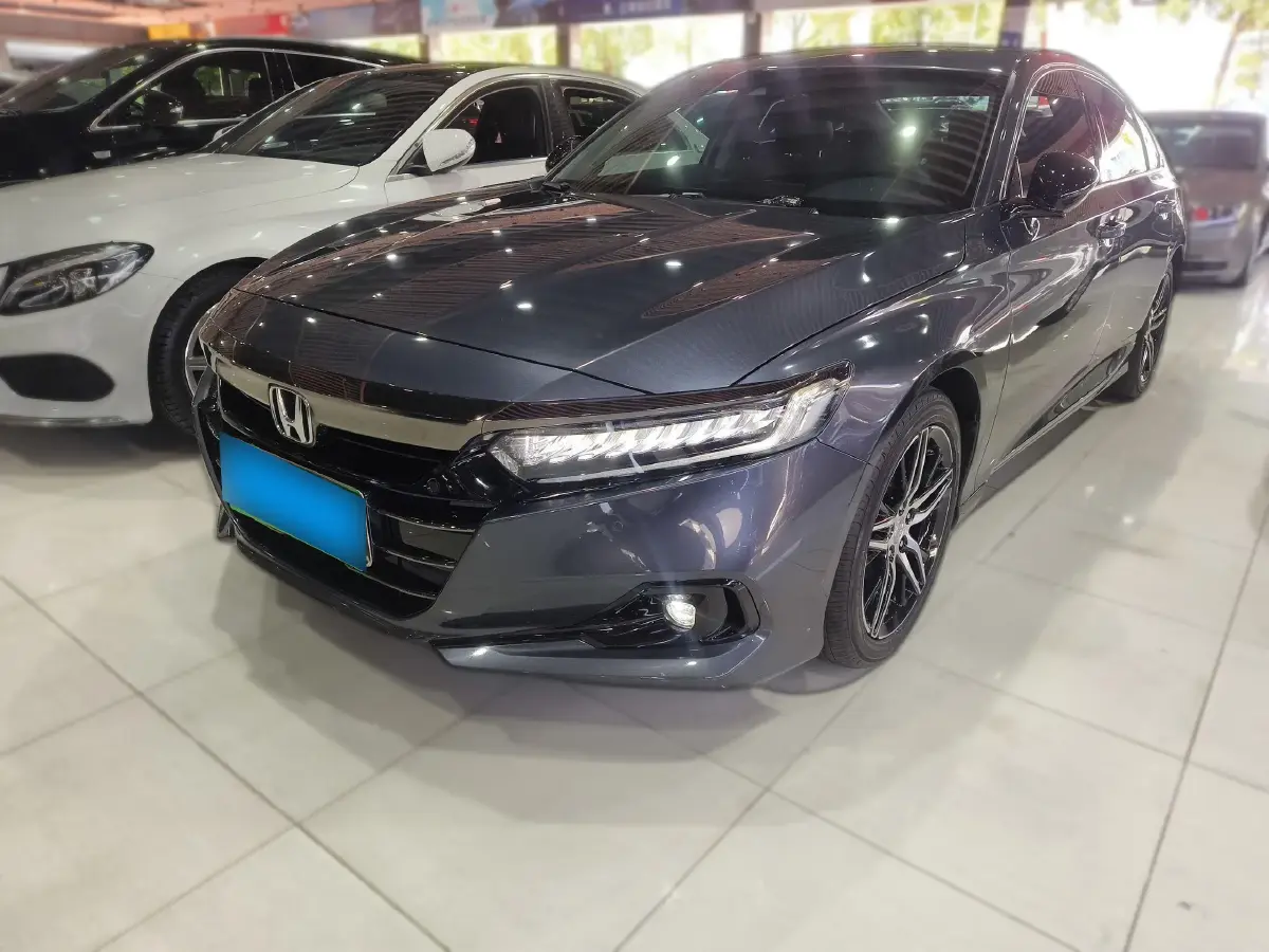 2022 Honda Accord 1.5T 194HP L4 CVT