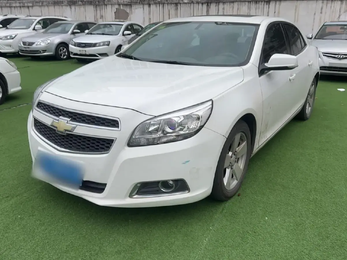 2014 Chevrolet Malibu 2.0L 154HP L4 6AT